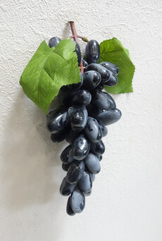Виноград искусственный дамские пальчики гроздь (черный)