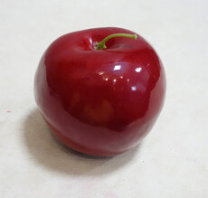 Яблоко искусственное муляж красный глянец