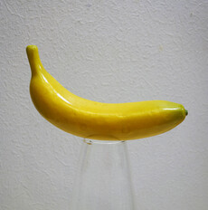 Банан искусственный муляж