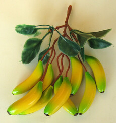 Бананы искусственные на ветке мини муляж