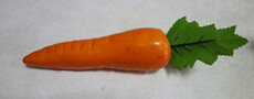 Морковь искусственная с листиком муляж