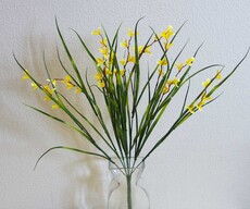 Трава искусственная осока с цветами куст (желтая)