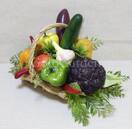Декор композиция из искусственных овощей (в корзинке)